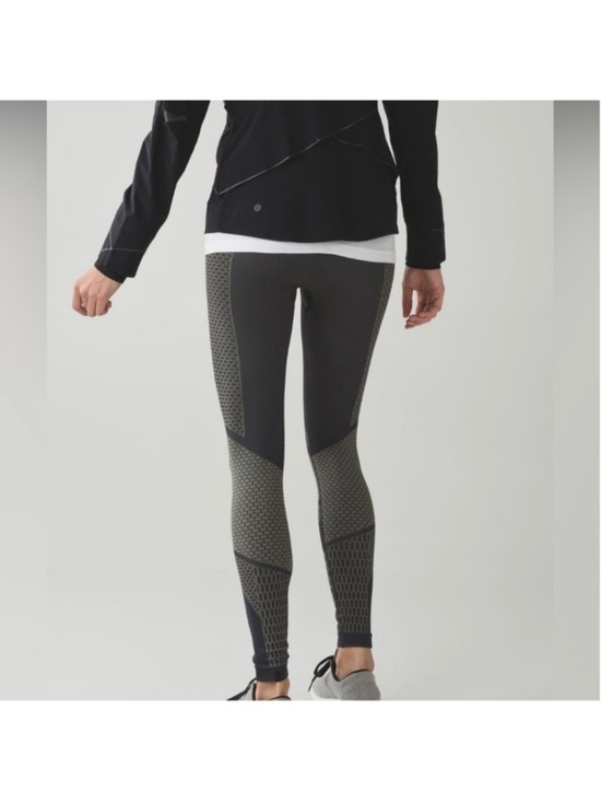 lululemon athletica Pants - Lululemon size 4 about that base tights